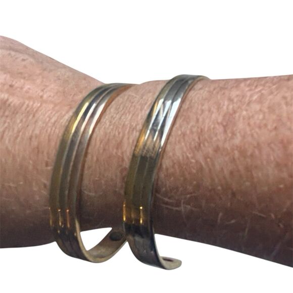 Set 2 Electroplated Cuff Bracelet Silver/Gold VTG 24K  2Tone S/M Strong Magnets - Picture 1 of 8